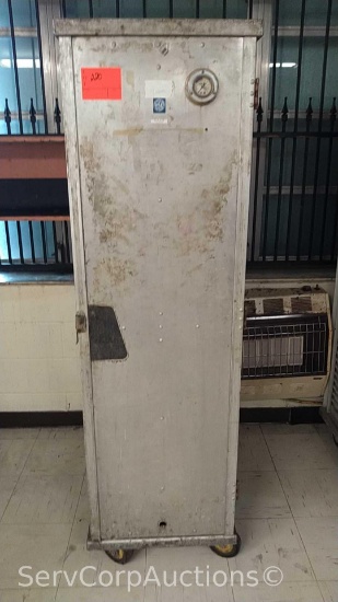 70" Cres-Cor 70" Single Door Enclosed Mobile Transport Cabinet