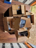 Lot on Pallet of Various Dell, HP, Toshiba Laptops, Charger, Keyboards