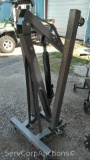 Pittsburgh Heavy Duty 1-Ton Folding Shop Crane