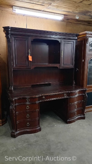 Lot of Executive Desk with Desk Hutch