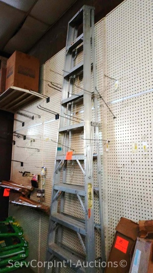 10 Ft Aluminum A-Frame Ladder