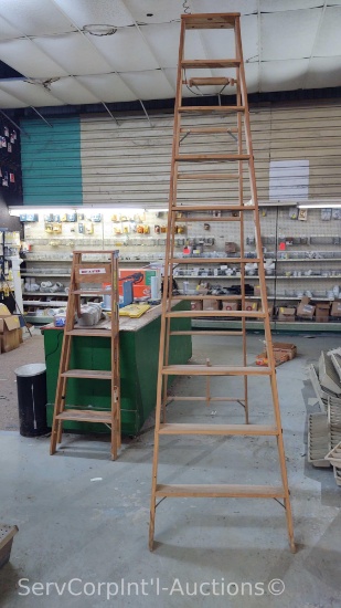 Lot Of 2 Warner Wooden Ladders 10-Ft, 5-Ft