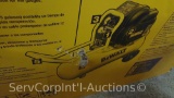 Dewalt D55167 225-PSI 15-Gal Electric Compressor - New in Box, Packaging Damaged
