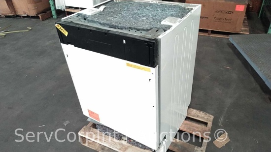 Lot on Pallet of Z-Line Dishwasher-Missing Parts, Inside Damaged