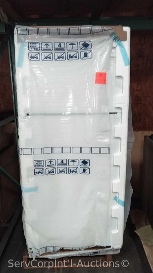 Lot on Pallet of Frigidaire FFTR2021TW Top Freezer Refrigerator