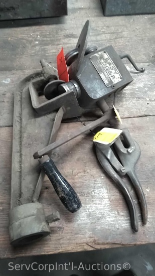 Lot of Hand Punch and Lockformer Easy Edger
