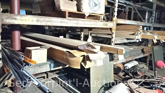 Lot on Pallet Racking of Various Fluorescent Plastic Protection Tubes, Fluorescent 7' and 8' Bulbs,
