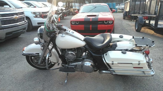 2013 Harley-Davidson FLHP Motorcycle, VIN # 1HD1FHM18DB690237