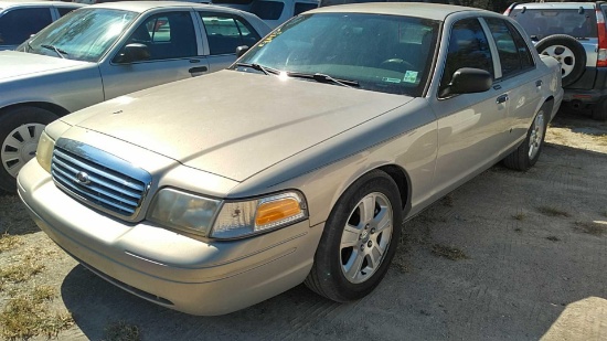 2008 Ford Crown Victoria Passenger Car, VIN # 2FAFP74V68X172167
