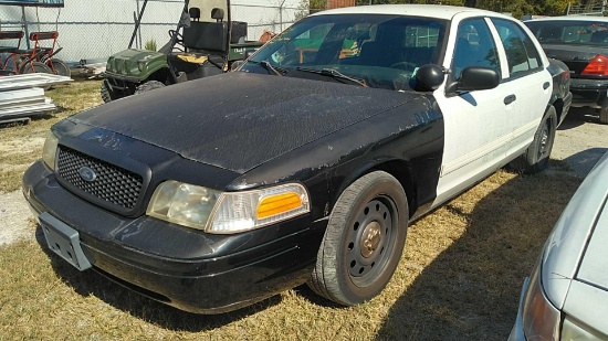 2010 Ford Crown Victoria Passenger Car, VIN # 2FABP7BV9AX127988
