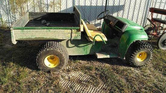 John Deere Gator 4x2 Runs, No Hour Meter