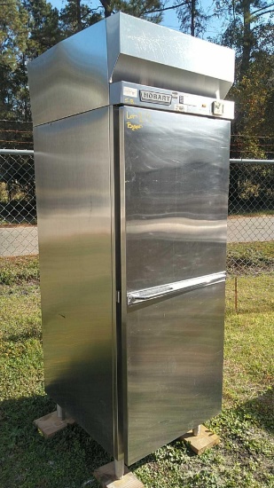 Hobart Single Door Commercial Refrigerater/Freezer (Seller: STP School Board)