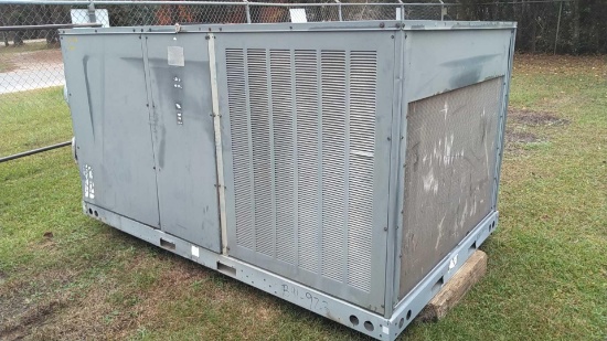 Goodman Electric Package AC Heat Unit (Seller: STP Sheriff)