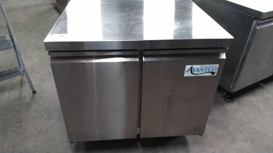 Avantco 36" 2-Door Under Counter Cooler Model 178SSUC36RHC