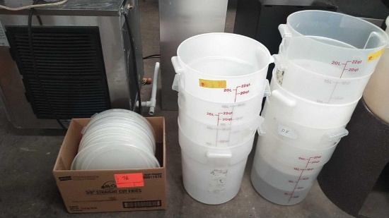 Lot of (8) 22-Quart Translucent Round Polypropylene Containers with 14 Polypropylene Lids