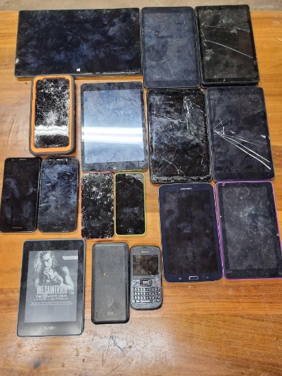 Lot of Cell Phones & Tablets: (2) I-Phones, (3) Motorola, Kyocera, Microsoft, Q-Link, (2) TCL, Sky,