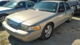2008 Ford Crown Victoria Passenger Car, VIN # 2FAFP74V68X172167