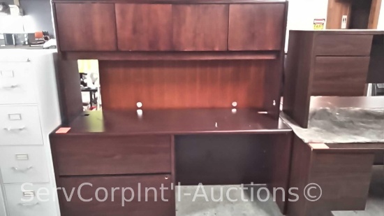 6' Desk with Topper (Seller: STP Sheriff)