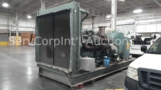 Georg Engine 1982 EM George Engine 2000-Amp Power 1750 KW 16-Cylinder Diesel ...