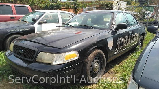 2007 Ford Crown Victoria Passenger Car, VIN # 2FAFP71W87X104738