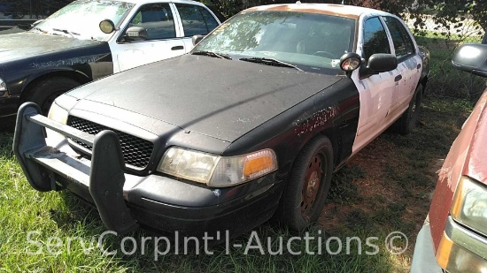 2007 Ford Crown Victoria Passenger Car, VIN # 2FAFP71WX7X104725