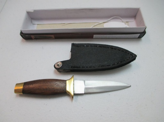 jr-13 Brand new 6in boot knife with leather sheath