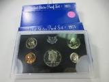 t-230 2 1971 US Proof sets in mint boxes