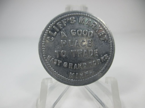 t-40 East Grand Forks, MN. Cliff's Market 25 Cent Good for token