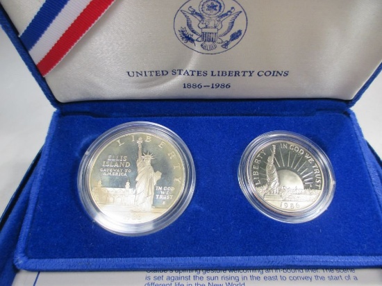 v-44 1986 Ellis Island Comm. Silver Dollar and Clad half dollar set in mint box