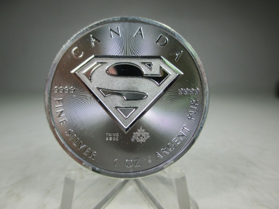 t-2 2016 SUPERMAN Canada 1oz .999 Silver Maple Leaf