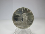 t-48 1986 Liberty Ellis Island 1 Ounce .999 Silver Round