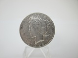 t-56 XF/AU 1922-D Silver Peace Dollar