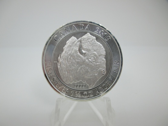 t-9 2019 Canada Bison 1 and 1/4 Ounce Silver Round
