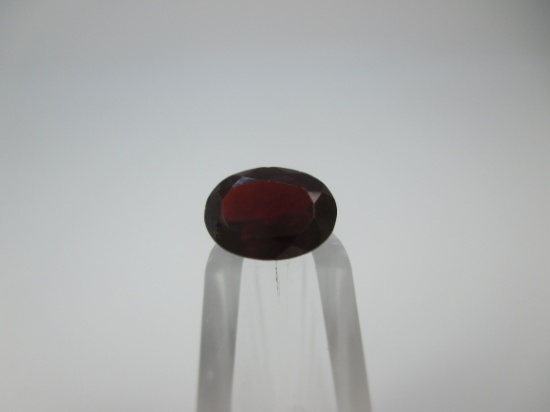 t-37 1.39 Carat Oval Cut Garnet Gemstone GIA Certified