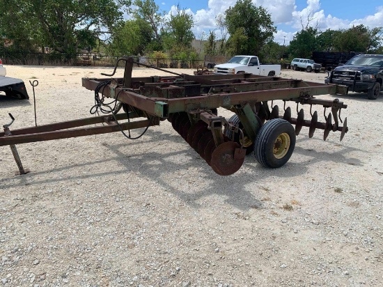 John Deere 12' Offset Disc