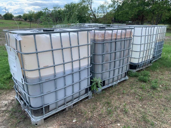 Set of 4 - 300 Gal Transfer Tanks