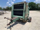 John Deere 530 Round Baler