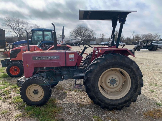 Mahindra 5005 Tractor
