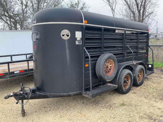 2009 WW 14' Stock Trailer