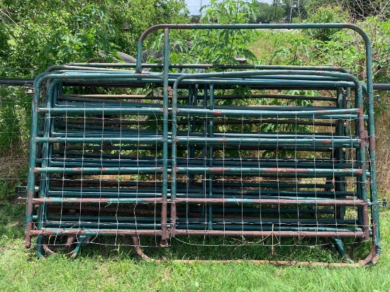 Set of 8 Green Panels w/ Walkthrough Gate