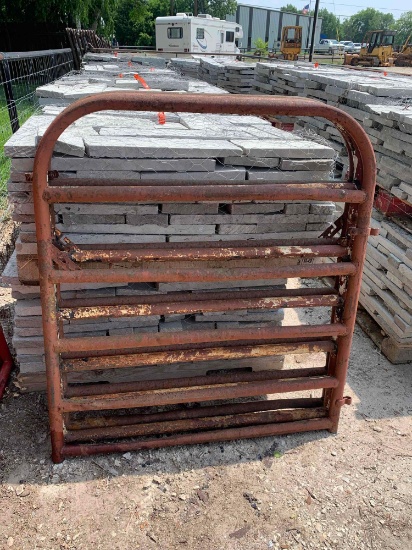 Set of 3 - 4' Gates