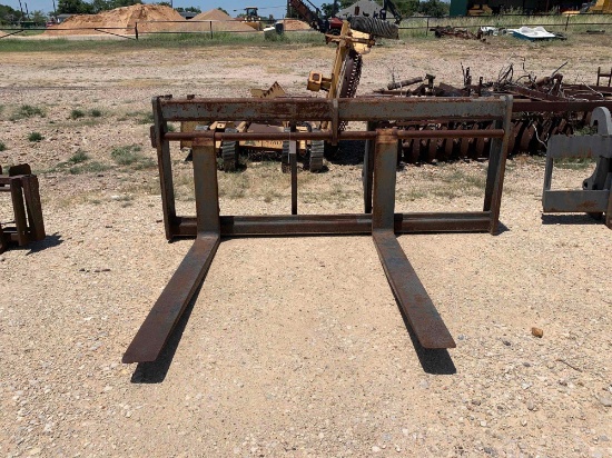 CAT Quick Attachment Pallet Forks