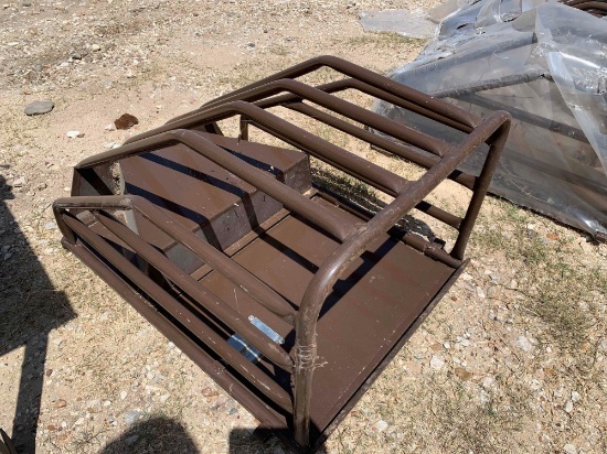 Horse Stall Feeder