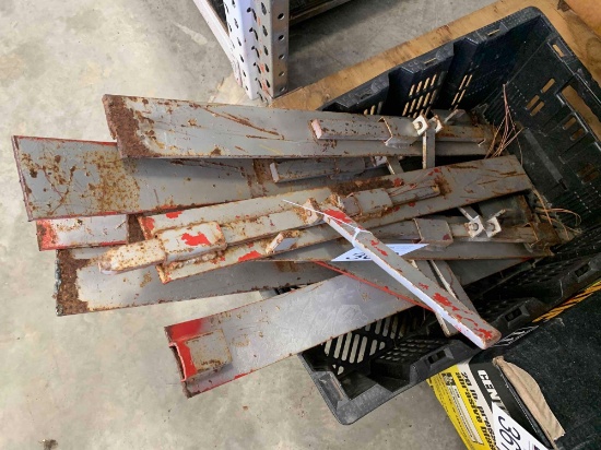 Heavy Duty Gate Latches w/ Plastic Tote