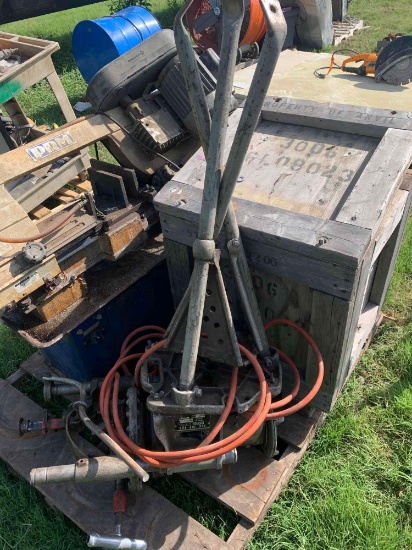 Rigid Pipe Threader