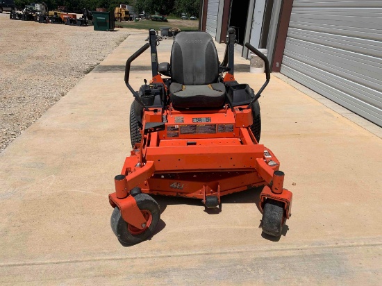 Kubota Z723 Zero Turn Mower