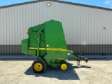 John Deere 567 Megawide Hay Baler