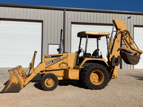 John Deere 310D Backhoe
