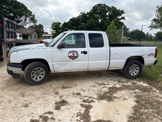 2007 Chevrolet Silverado Classic Pickup Truck