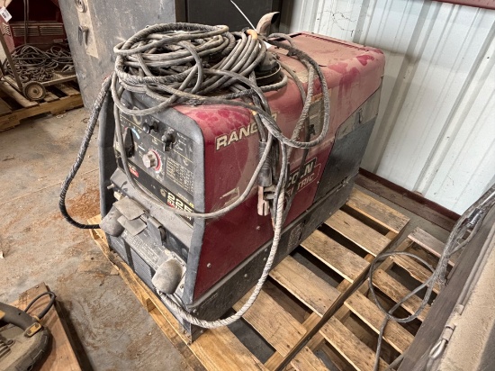 Lincoln 225 Ranger Welder W/Leads